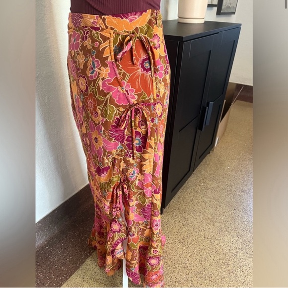 Free People Femme Edge Floral Print Maxi Skirt - Sz 8 NWOT - Picture 5 of 5